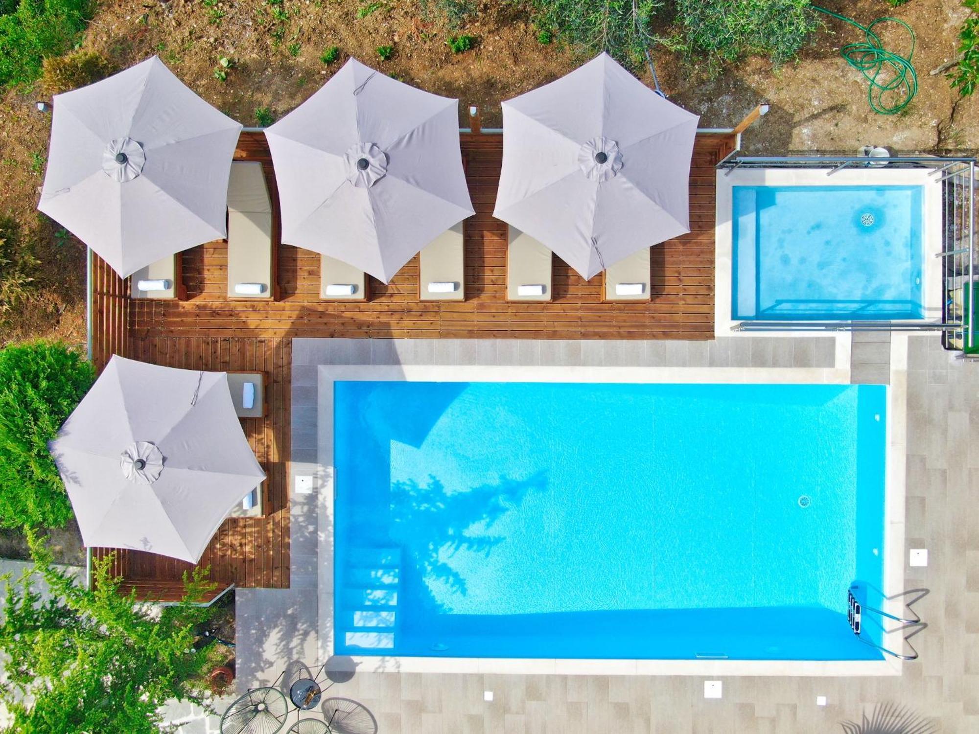 The Stone Villas Ano Korakiana Exterior photo